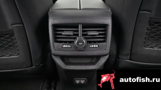 Peugeot 3008 3008 second generation 2022 года - похожие автомобили