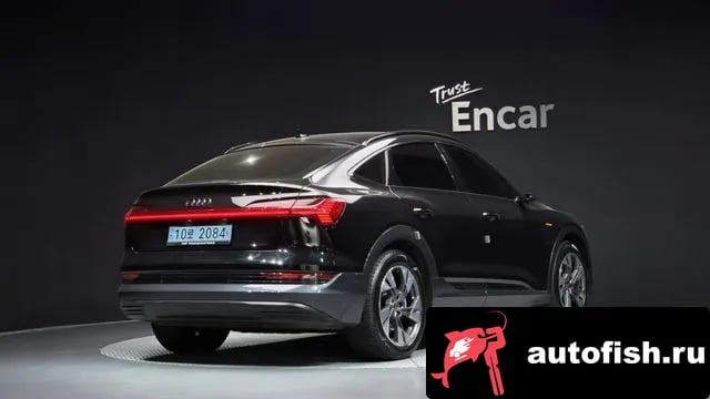 Audi e-tron e-Tron 2021 года - вид 2