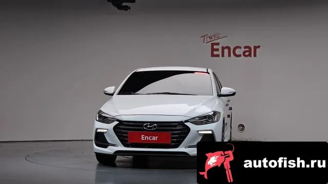 Hyundai AVANTE Avante AD 2018 года - вид 2