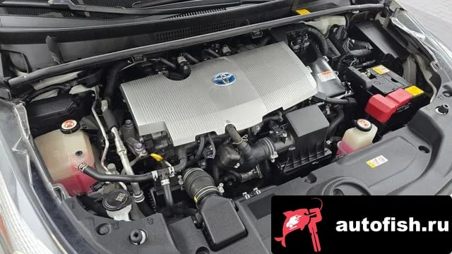 Toyota Prius Prius 4th Generation 2018 года - вид 6