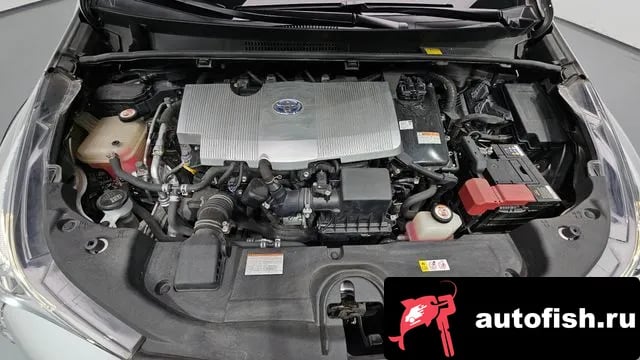 Toyota Prius Prius 4th Generation 2018 года - вид 6
