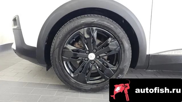 Peugeot 5008 5008 second generation 2018 года - вид 5