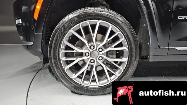 Jeep Cherokee Grand Cherokee (WL) 2022 года - похожие автомобили