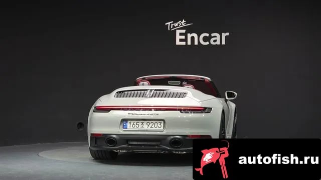 Porsche 911 911 (992) 2023 года - вид 4