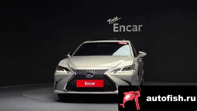 Lexus ES ES300h 7th generation 2018 года - вид 2