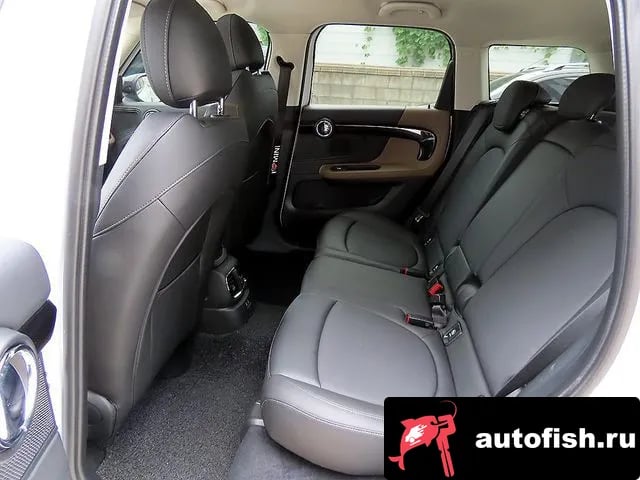 Mini Countryman Cooper Country Man 2020 года - вид 6