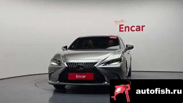 Lexus ES ES300h 7th generation 2024 года - вид 2