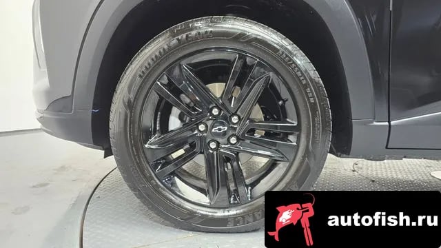 Chevrolet (GM Daewoo) Trax Trax Crossover 2025 года - вид 4