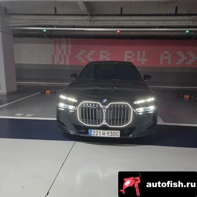 BMW 7-Series 7 Series (G70) 2024 года - вид 2
