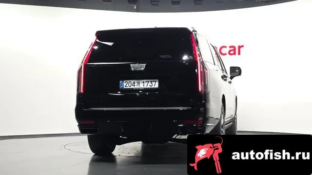 Cadillac Escalade Escalade 5th Generation 2021 года - вид 4