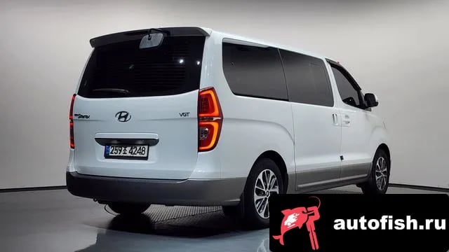 Hyundai Starex The New Grand Starex 2018 года - вид 2