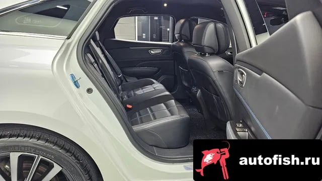 Renault Korea (Samsung) SM6 The New SM6 2023 года - похожие автомобили