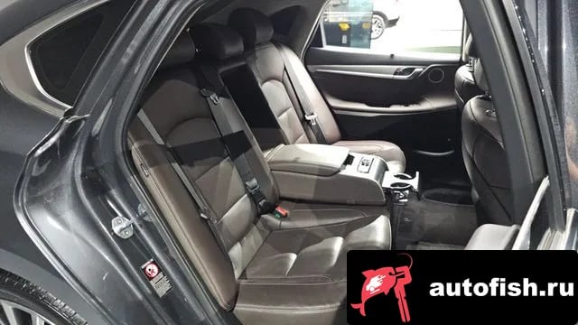 Hyundai Grandeur Granger IG 2018 года - похожие автомобили