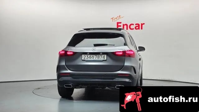 Mercedes-Benz GLA-Class GLA - Class H247 2024 года - вид 4
