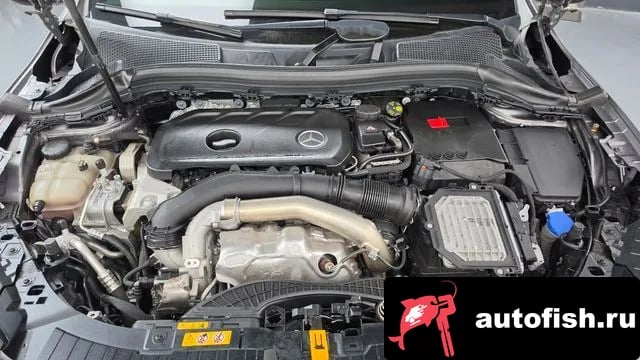 Mercedes-Benz GLA-Class GLA - Class H247 2024 года - вид 6