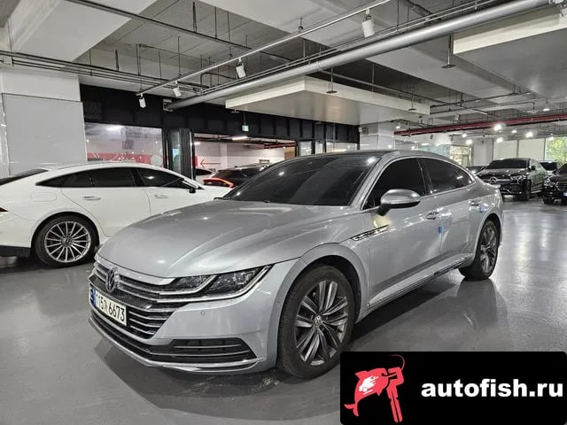 Volkswagen Arteon Atheon 2020 года - вид 2