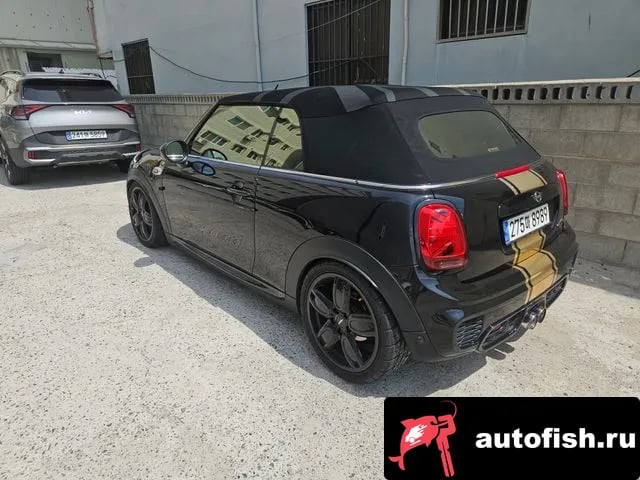 Mini Cooper Convertible Cooper S Convertible 2019 года - вид 6