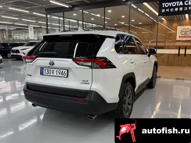Toyota RAV4 RAV4 5th Generation 2023 года - вид 2