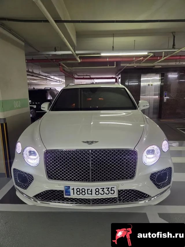 Bentley Bentayga Benteiga 2021 года - похожие автомобили