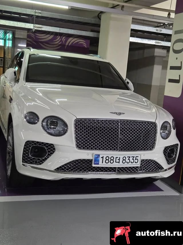Bentley Bentayga Benteiga 2021 года - вид 6