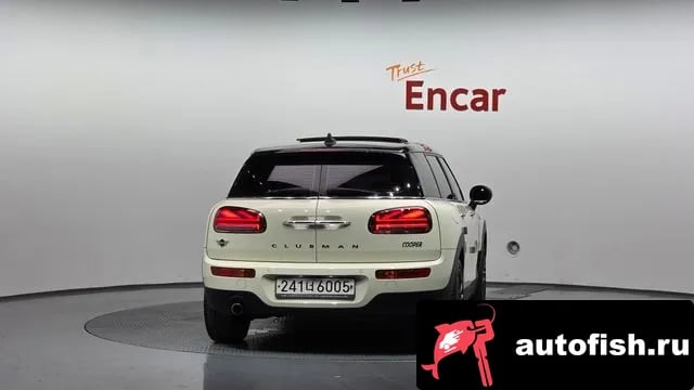 Mini Clubman Cooper Clubman 2020 года - вид 4