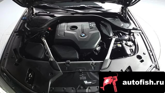 BMW 5-Series 5 Series (G30) 2018 года - вид 6