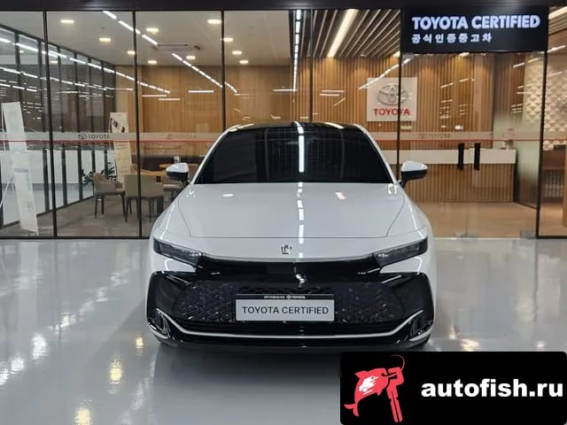 Toyota Crown Crown Crossover 2023 года - вид 3