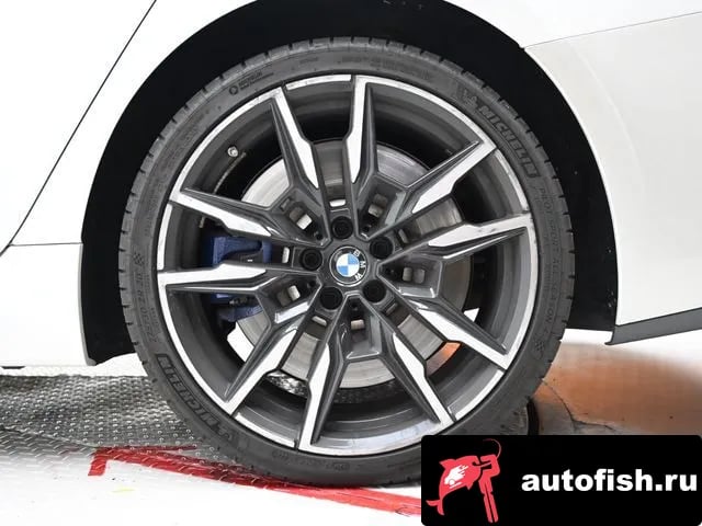 BMW 8-Series 8 Series (G15) 2024 года - вид 5