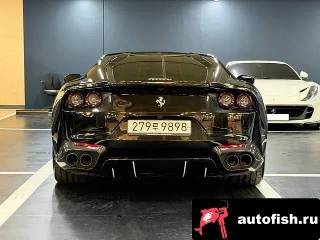 Ferrari 812 812 Superfast 2020 года - вид 4