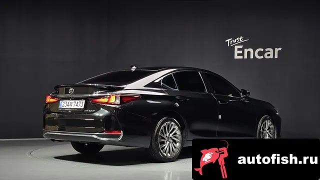Lexus ES ES300h 7th generation 2025 года - вид 1