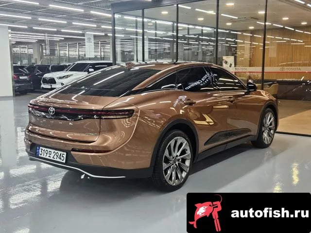 Toyota Crown Crown Crossover 2023 года - вид 2