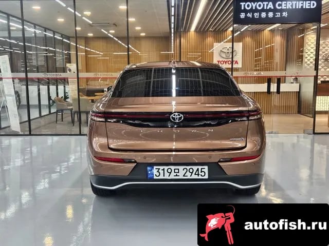 Toyota Crown Crown Crossover 2023 года - вид 4