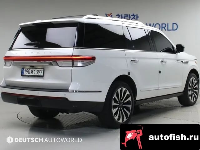 Lincoln Navigator Navigator 4th generation 2022 года - вид 2