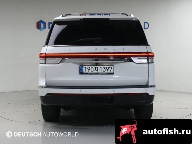 Lincoln Navigator Navigator 4th generation 2022 года - вид 4