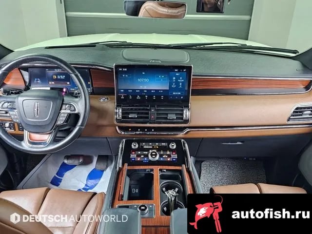 Lincoln Navigator Navigator 4th generation 2022 года - похожие автомобили