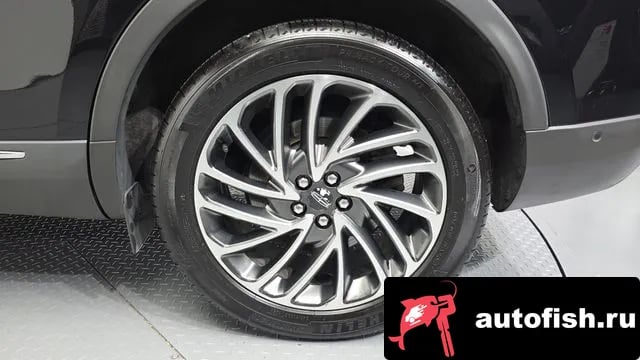 Lincoln Nautilus Nautilus First generation 2020 года - похожие автомобили
