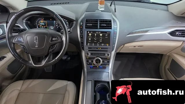 Lincoln MKZ New MKZ 2019 года - похожие автомобили