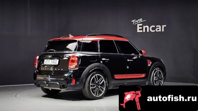 Mini Countryman Cooper Country Man 2018 года - вид 2