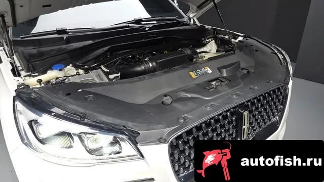 Lincoln Aviator Aviator 2nd generation 2021 года - вид 6