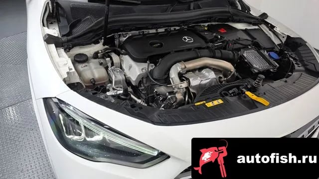 Mercedes-Benz GLA-Class GLA - Class H247 2024 года - вид 6