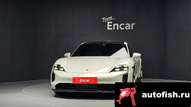 Porsche Taycan Taikan 2022 года - вид 3