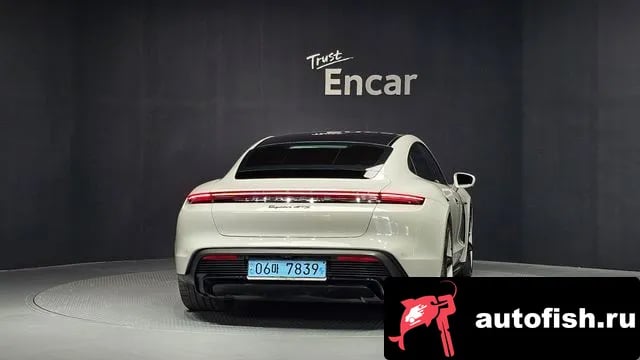 Porsche Taycan Taikan 2022 года - вид 4