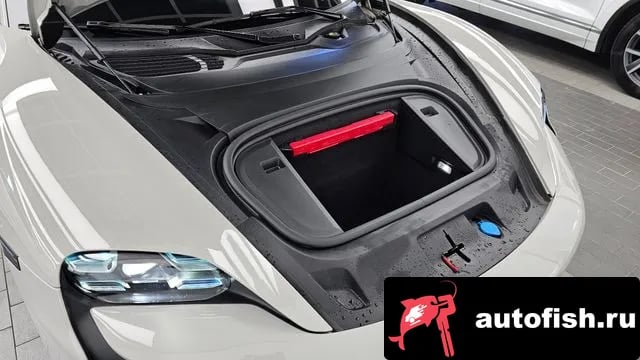 Porsche Taycan Taikan 2022 года - вид 6