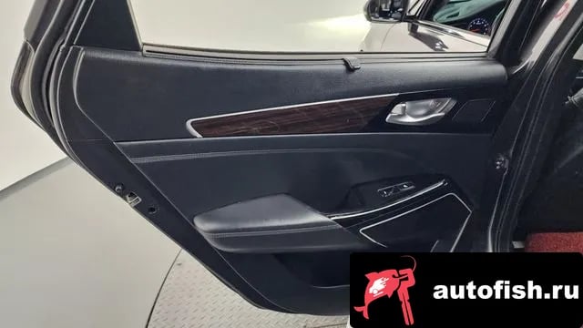 Kia K7 Come New K7 2018 года - похожие автомобили
