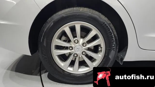 Hyundai AVANTE The New Avante AD 2018 года - вид 5