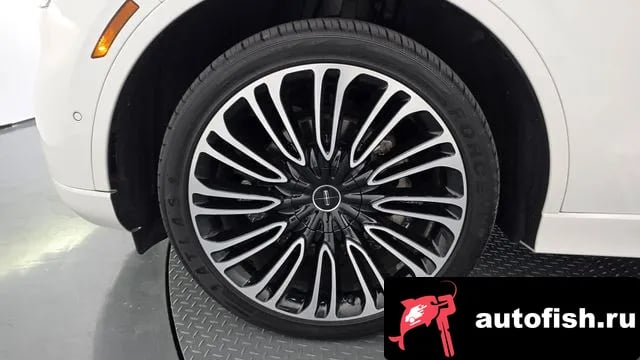 Lincoln Aviator Aviator 2nd generation 2021 года - вид 5