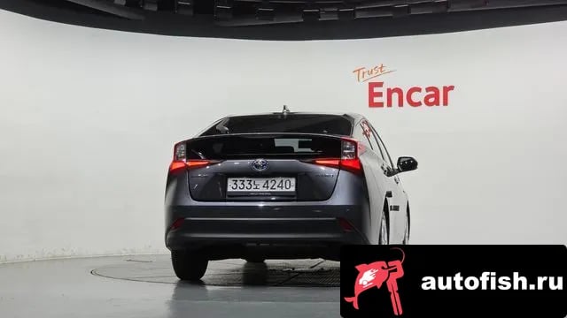 Toyota Prius Prius 4th Generation 2019 года - вид 4