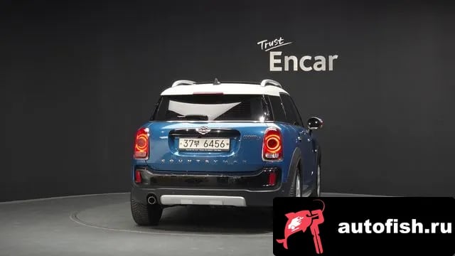 Mini Countryman Cooper D Country Man 2018 года - вид 4