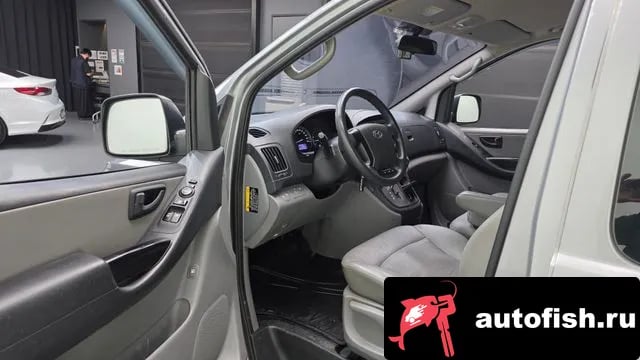 Hyundai Starex The New Grand Starex 2018 года - похожие автомобили