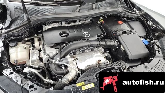 Mercedes-Benz GLA-Class GLA - Class H247 2023 года - вид 6